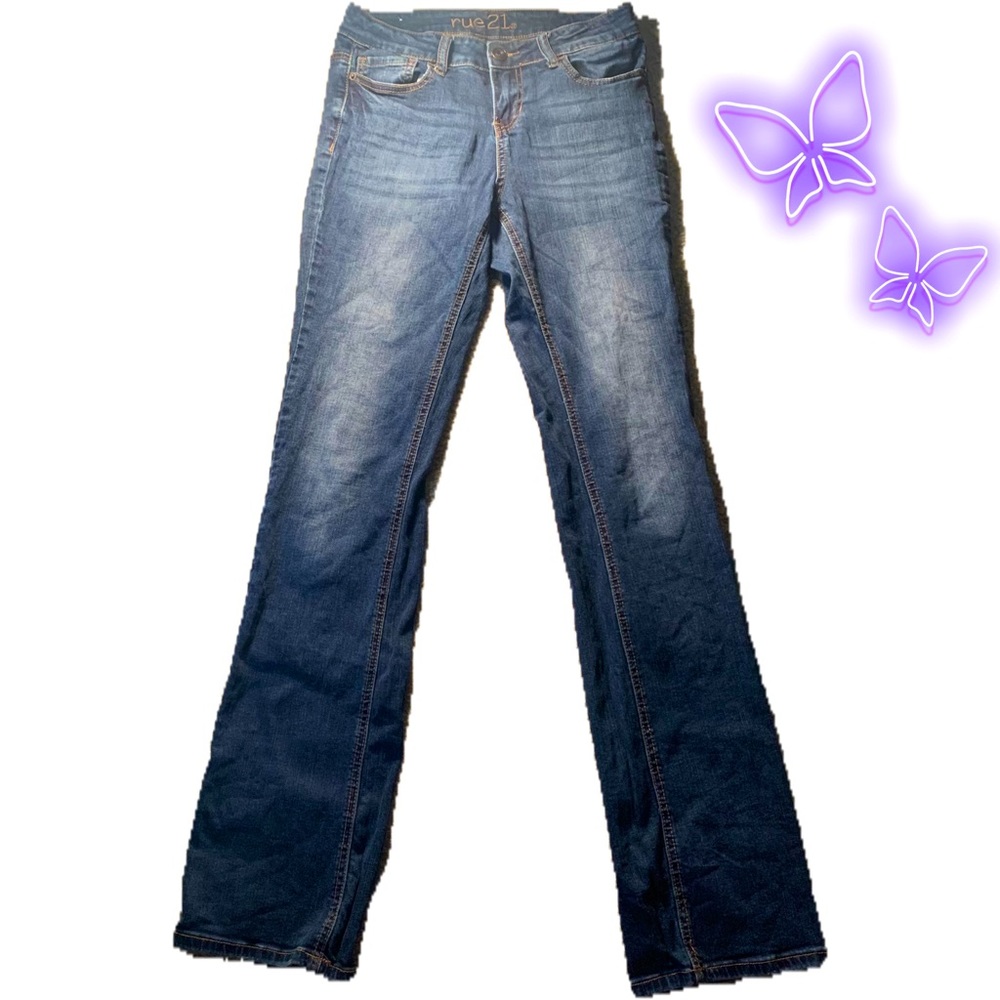 Rue 21 mid rise boot cut jeans size 8